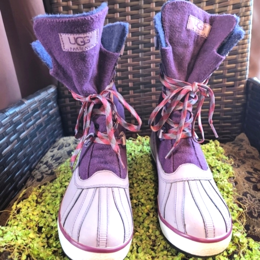 UGG Lace Up BARONESS Purple Rain Ankle Snow Waterproof Lined Rubber Leather Boot